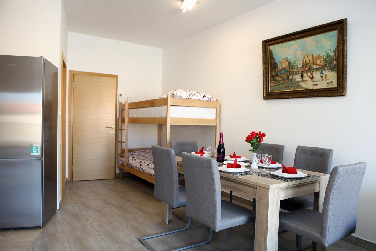 Charming San Simon Beach Apartment Jn Izola Εξωτερικό φωτογραφία